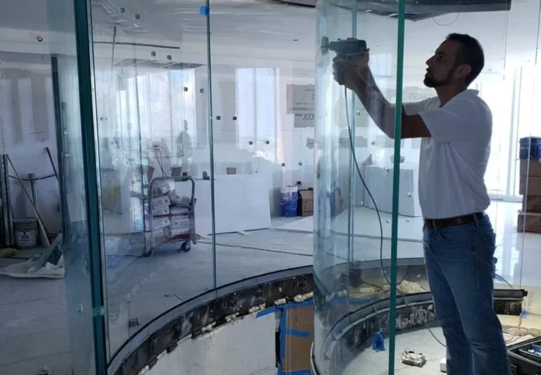 Glass Scratch