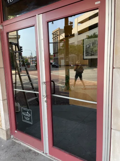 commercial glass repair and restore